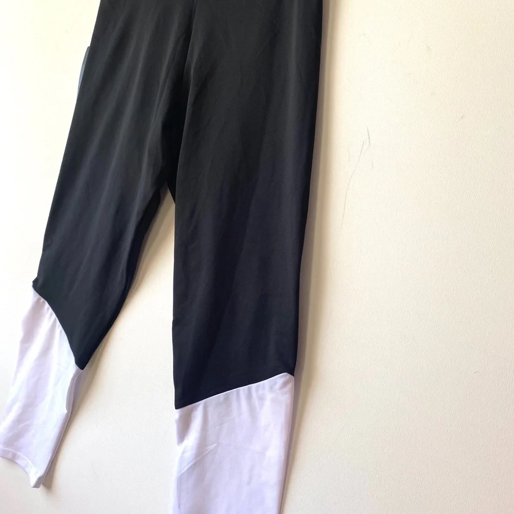 S2 Sportswear Capris‎ Leggings, Size Small, NWT